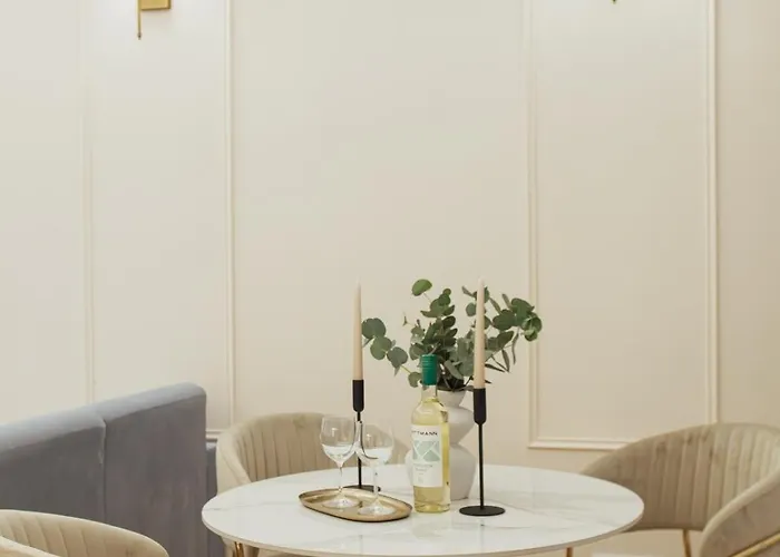 New Downtown W Breakfast&parking Option Apartament *